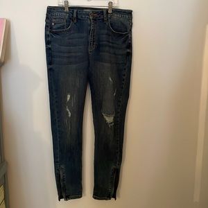 Just USA ripped skinny jeans size 10